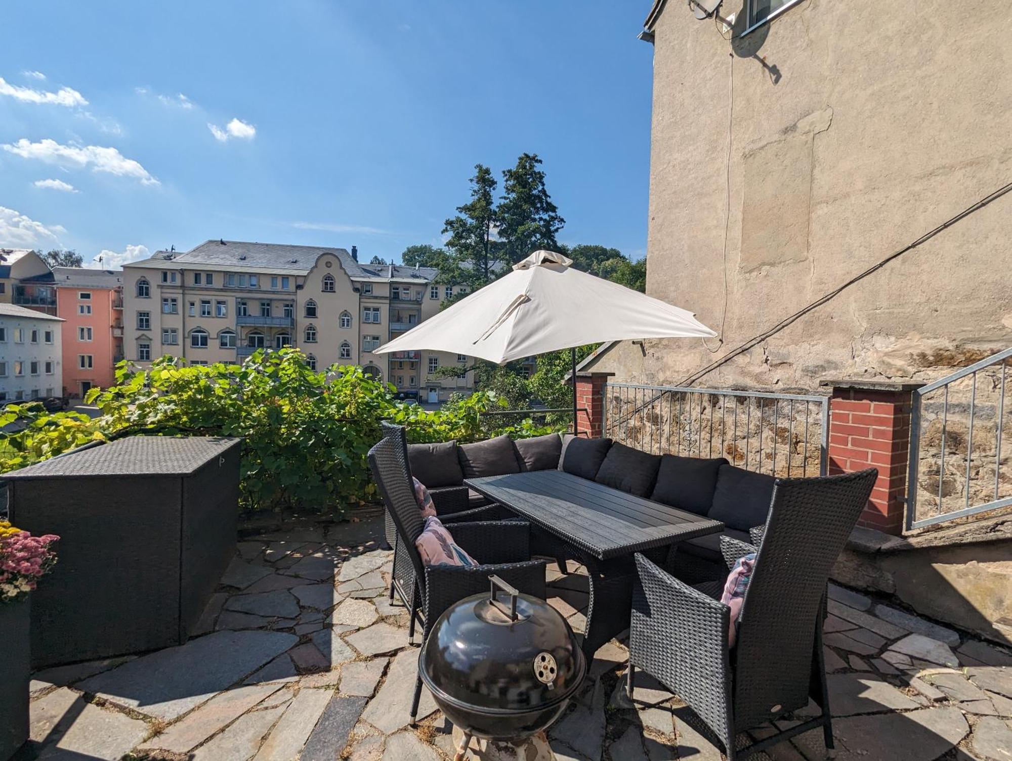 Hw2B - Urlaubsmagie - Wohlfuehlwohnung Mit Balkon, Pool, Sauna & Terrasse Sebnitz Eksteriør billede