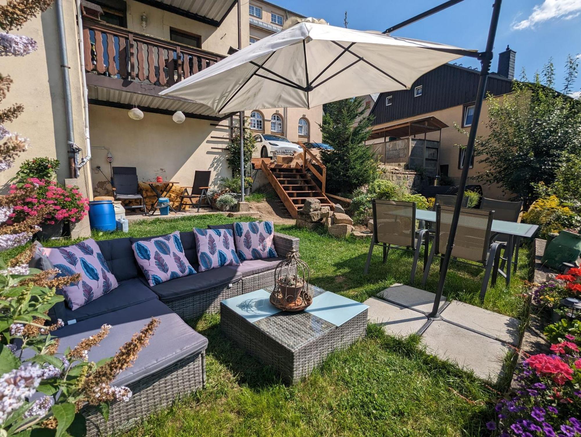 Hw2B - Urlaubsmagie - Wohlfuehlwohnung Mit Balkon, Pool, Sauna & Terrasse Sebnitz Eksteriør billede