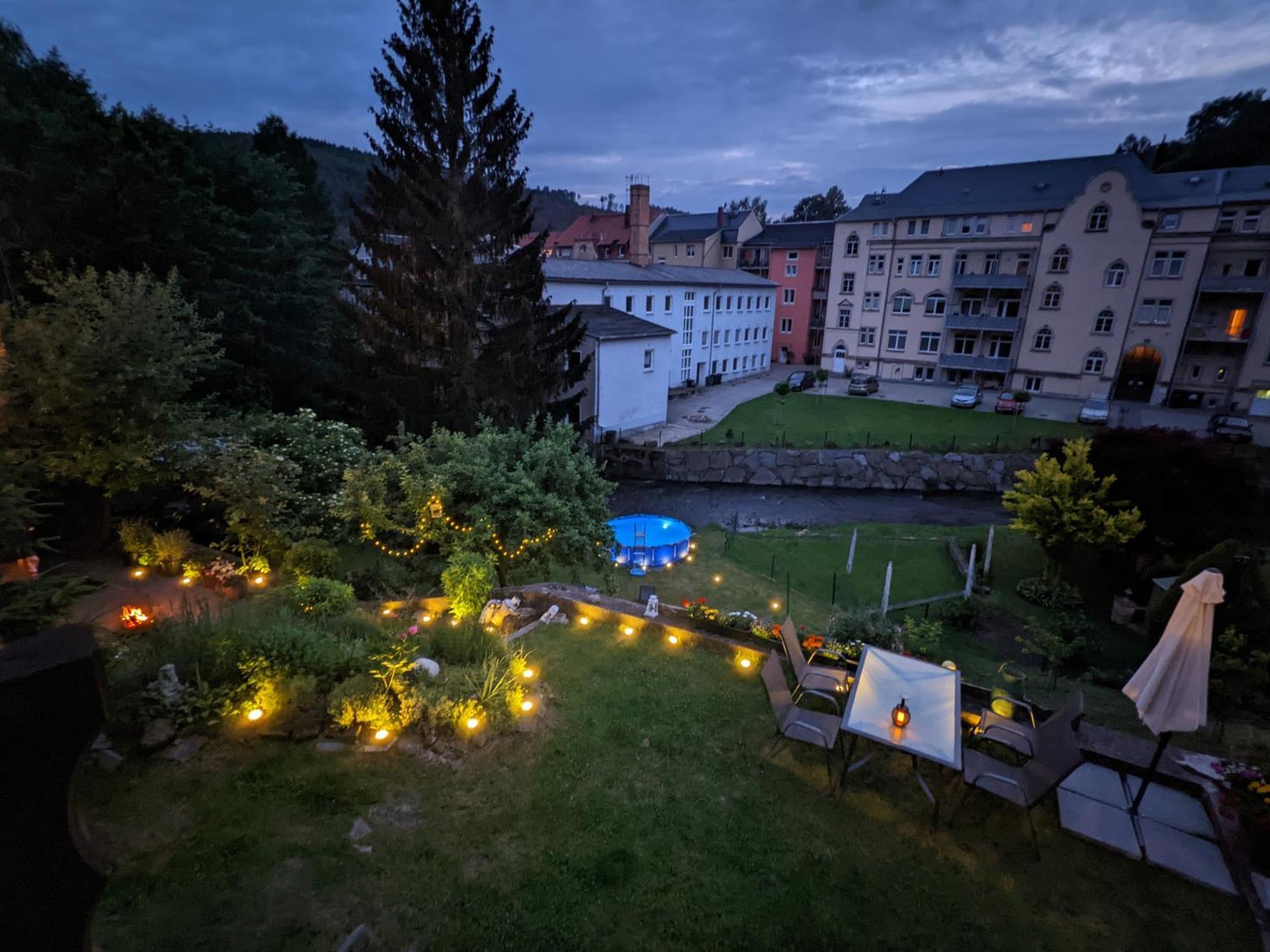 Hw2B - Urlaubsmagie - Wohlfuehlwohnung Mit Balkon, Pool, Sauna & Terrasse Sebnitz Eksteriør billede