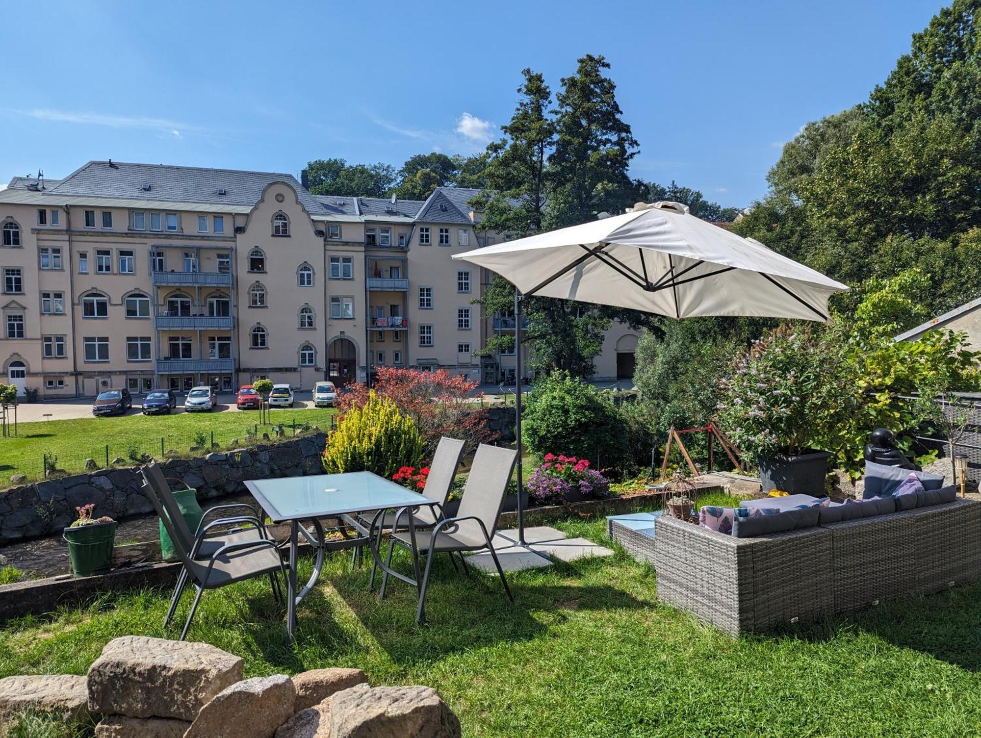 Hw2B - Urlaubsmagie - Wohlfuehlwohnung Mit Balkon, Pool, Sauna & Terrasse Sebnitz Eksteriør billede