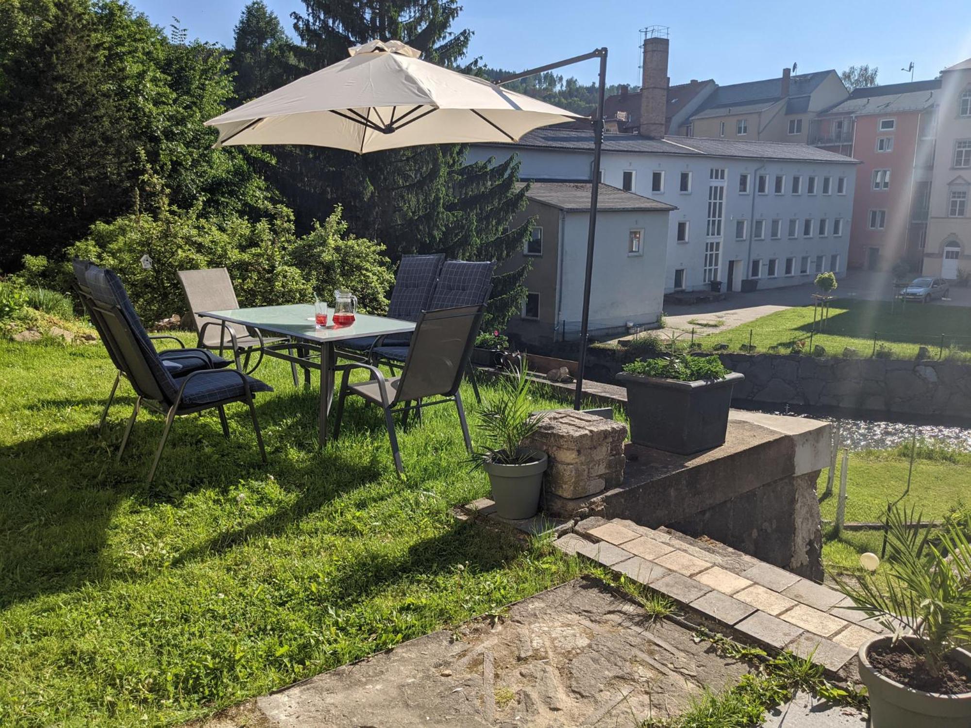 Hw2B - Urlaubsmagie - Wohlfuehlwohnung Mit Balkon, Pool, Sauna & Terrasse Sebnitz Eksteriør billede
