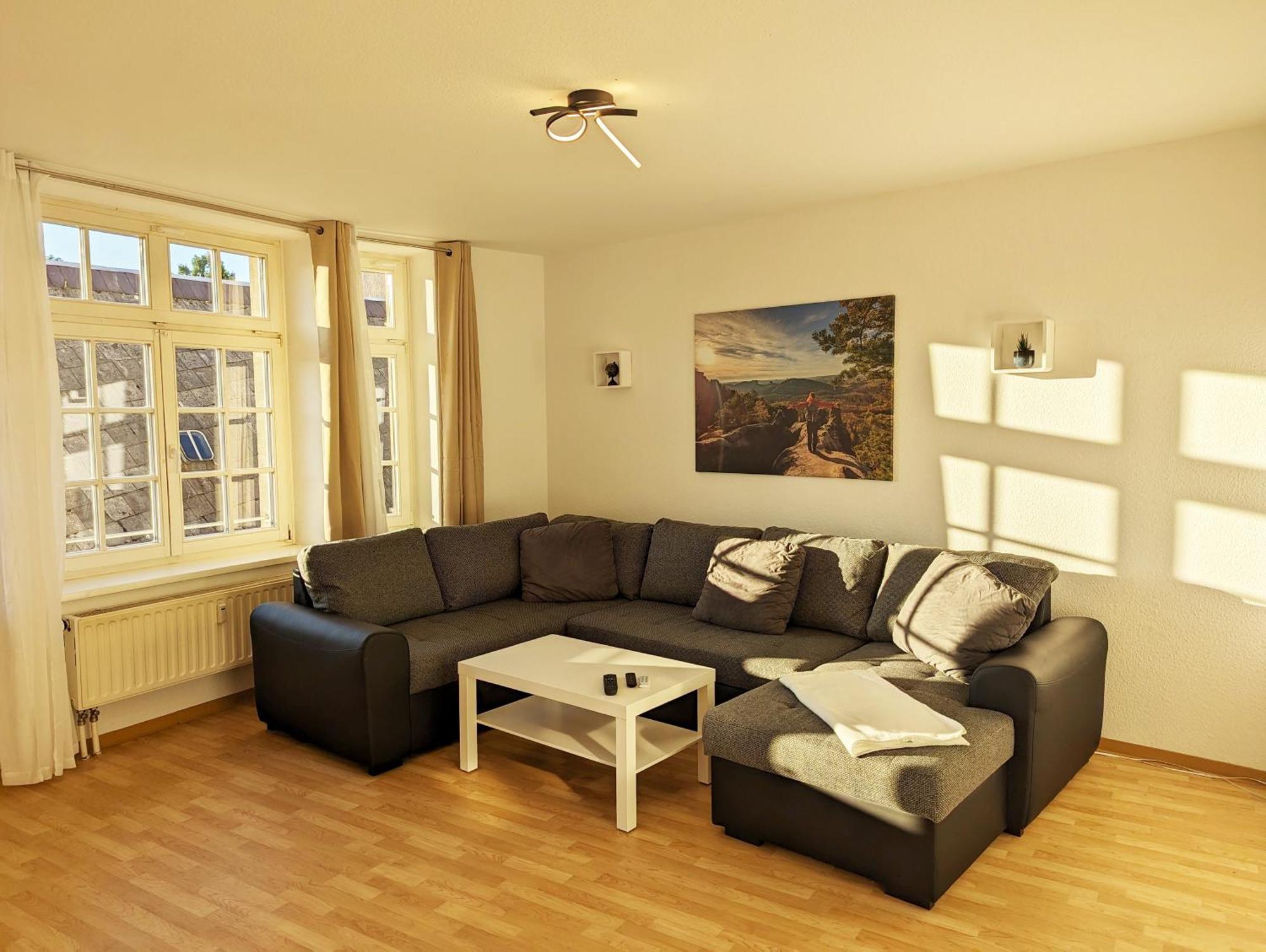 Hw2B - Urlaubsmagie - Wohlfuehlwohnung Mit Balkon, Pool, Sauna & Terrasse Sebnitz Eksteriør billede