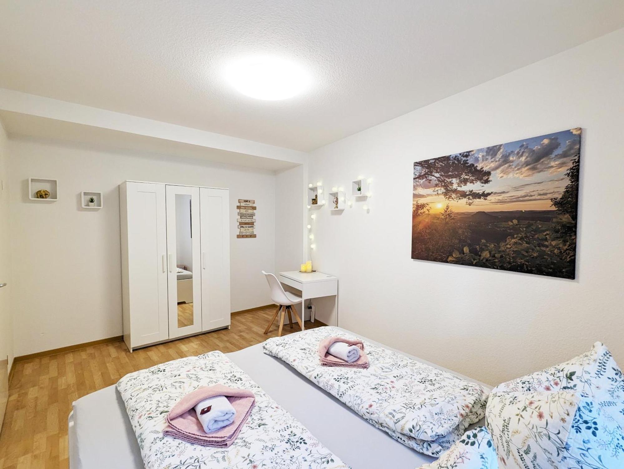 Hw2B - Urlaubsmagie - Wohlfuehlwohnung Mit Balkon, Pool, Sauna & Terrasse Sebnitz Eksteriør billede