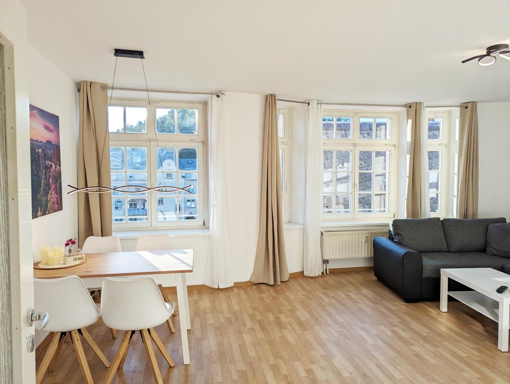 Hw2B - Urlaubsmagie - Wohlfuehlwohnung Mit Balkon, Pool, Sauna & Terrasse Sebnitz Eksteriør billede